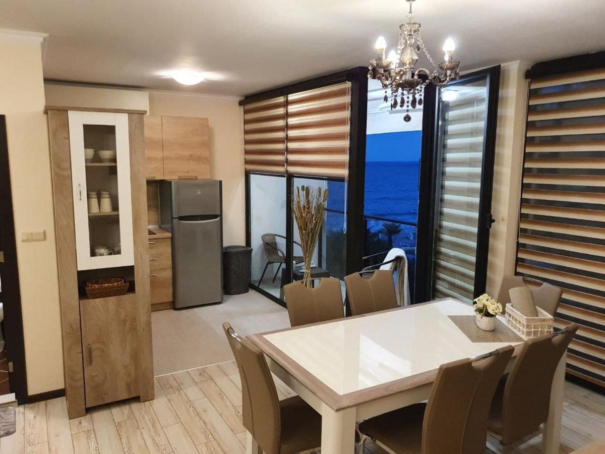 Апартамент За Гости ,,Христина" Rawda Exterior foto